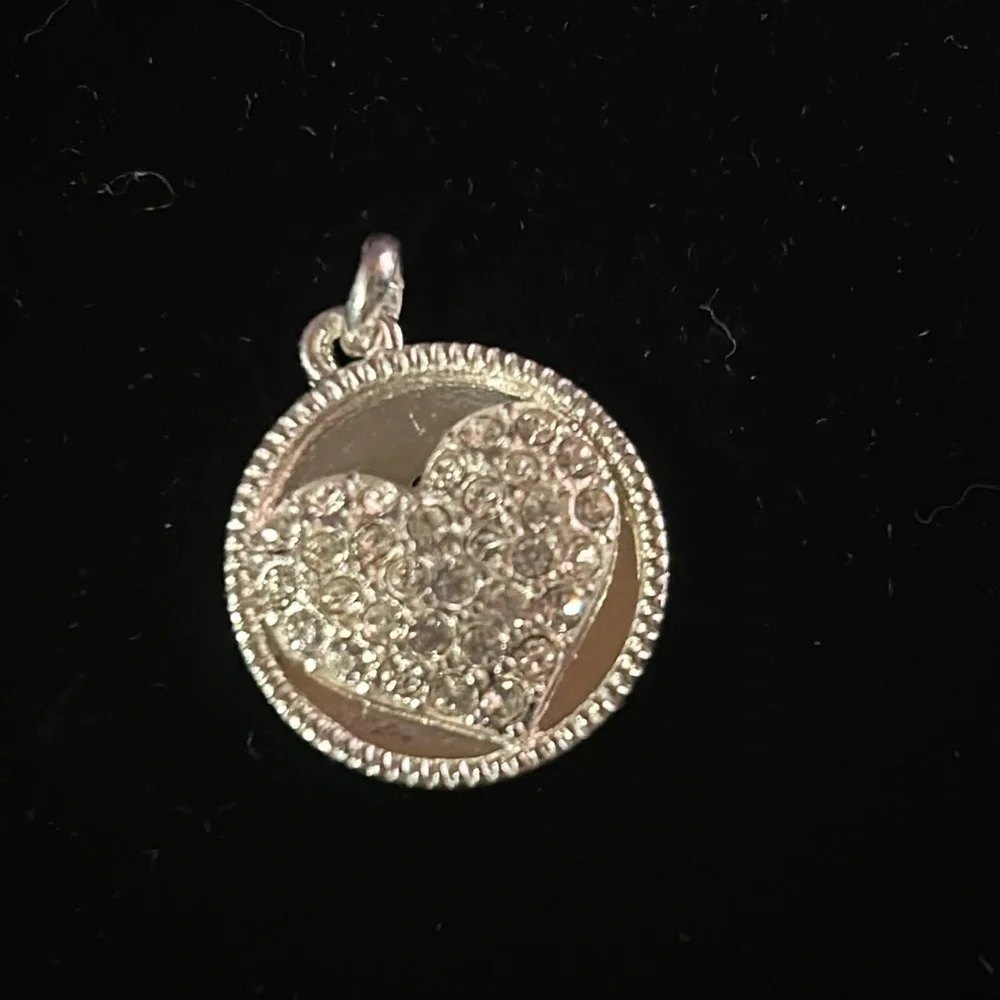UNAVAILABLE-Love Mom Pendant - Picture 3 of 7